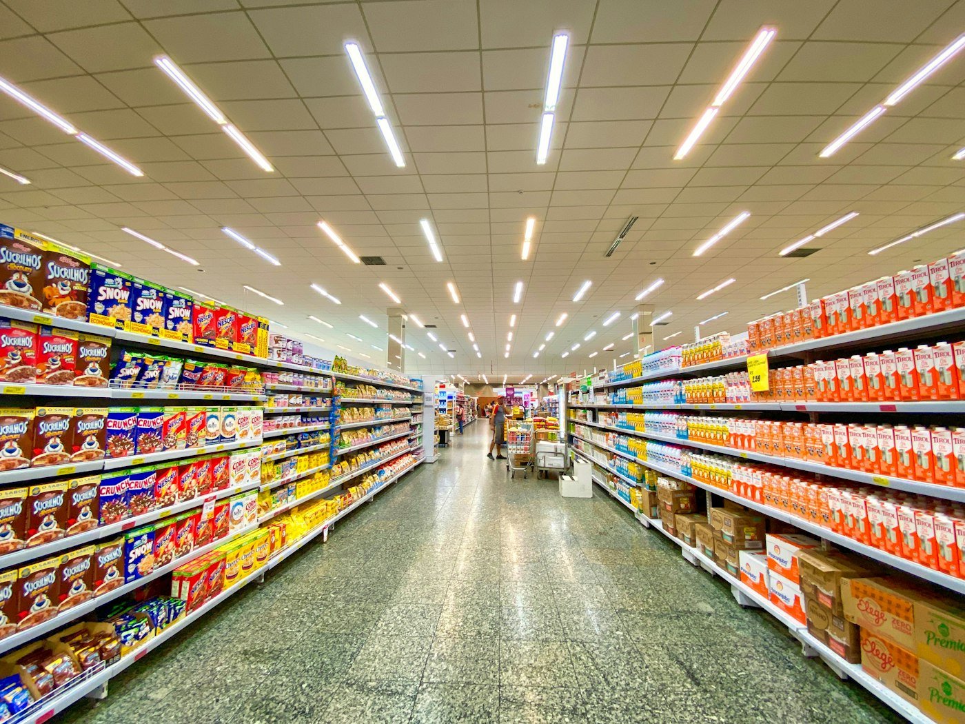 Retail & Distribution